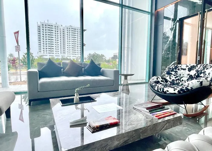 Bay Suite Likas Near Sicc